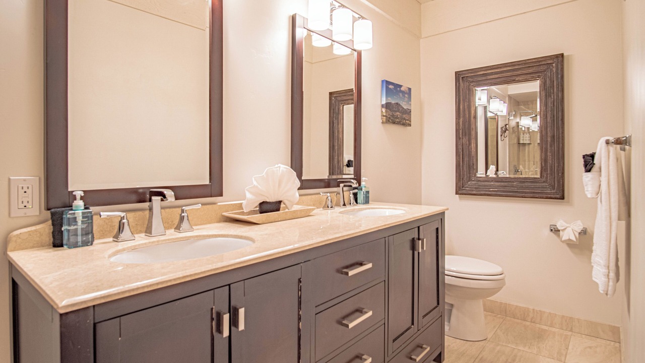 Photo of Bathroom in Elkhorn