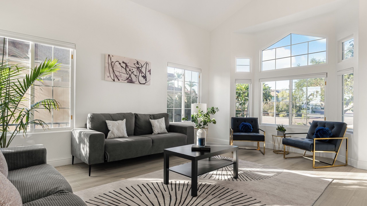 Photo of Bedroom in Sorrento Valley