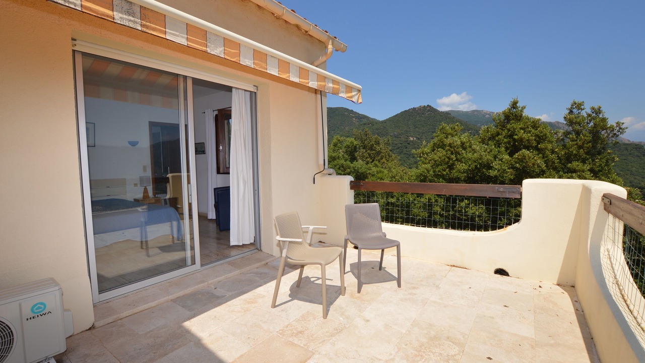 Photo of Patio Balcony in Valle-di-Mezzana