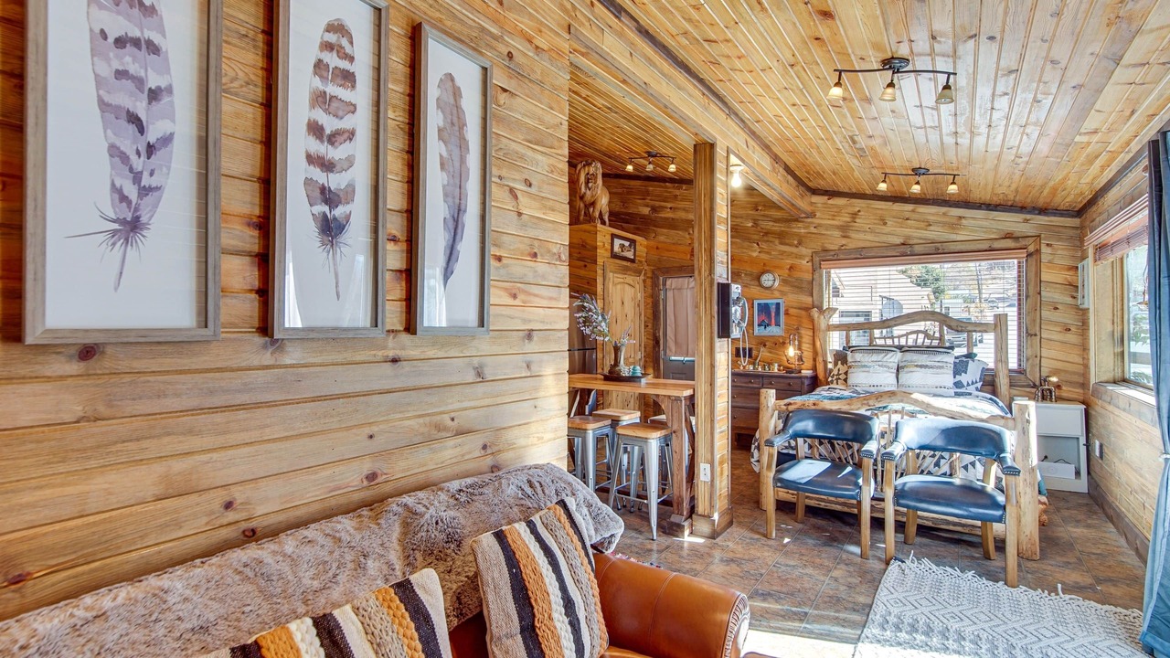 Photo of Others in Pioche