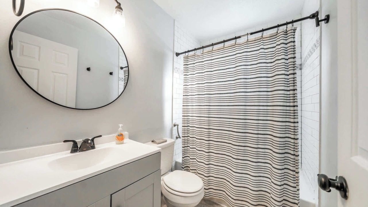 Photo of Bathroom in Buechel