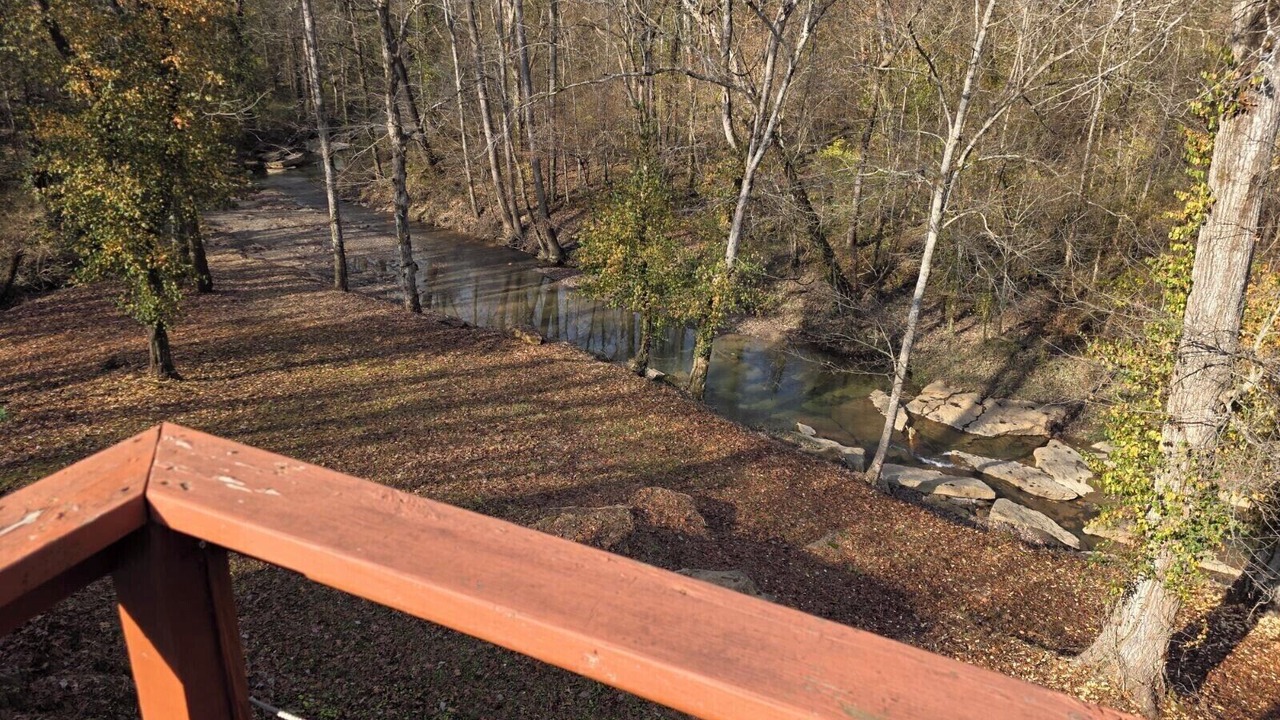 Photo of Outdoor in Clay City