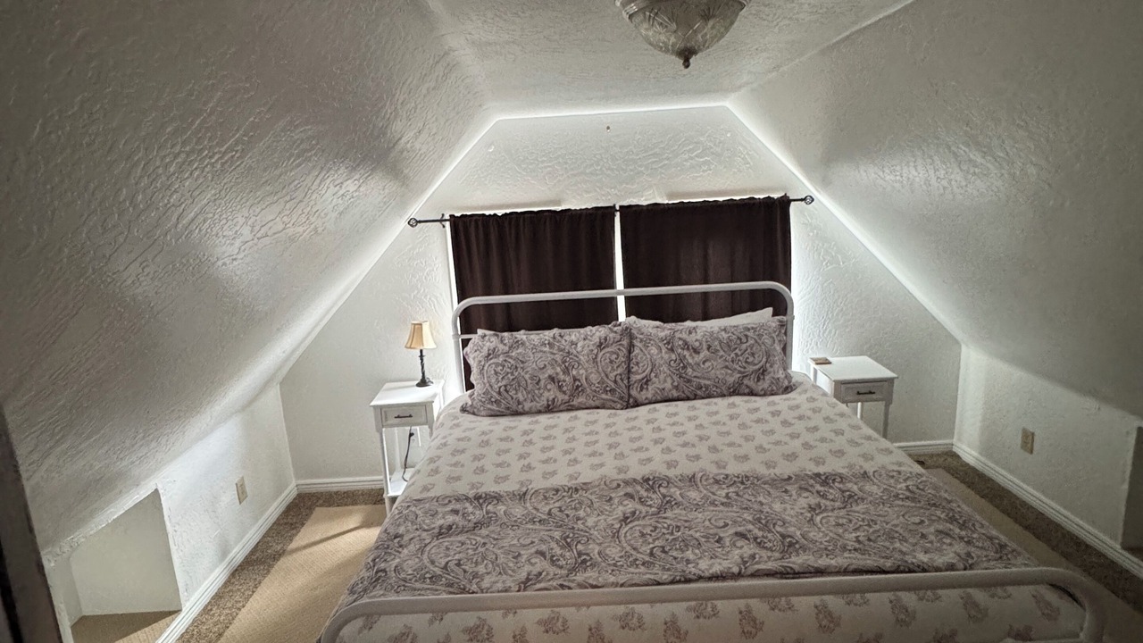 Photo of Bedroom in Rose Park