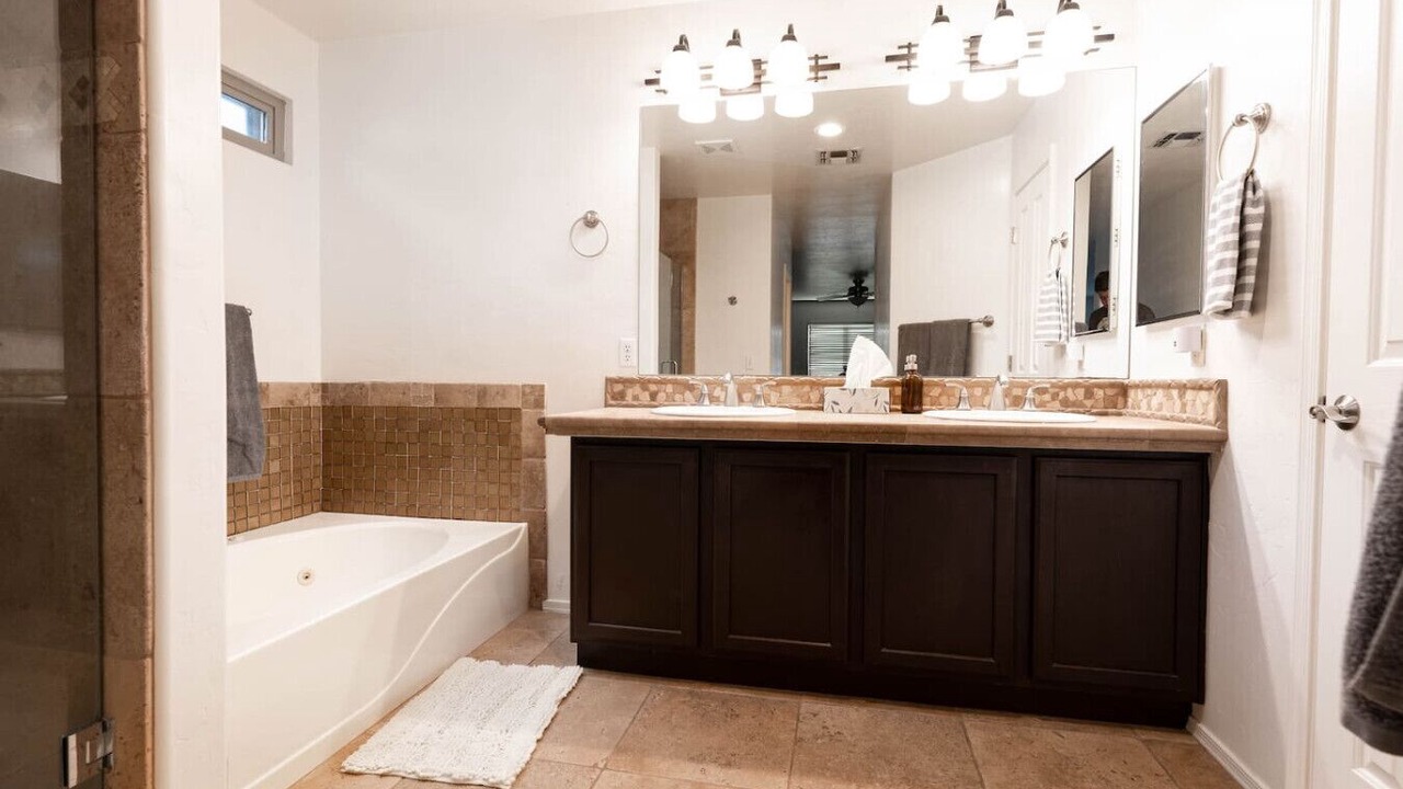 Photo of Bathroom in Rancho Vistoso