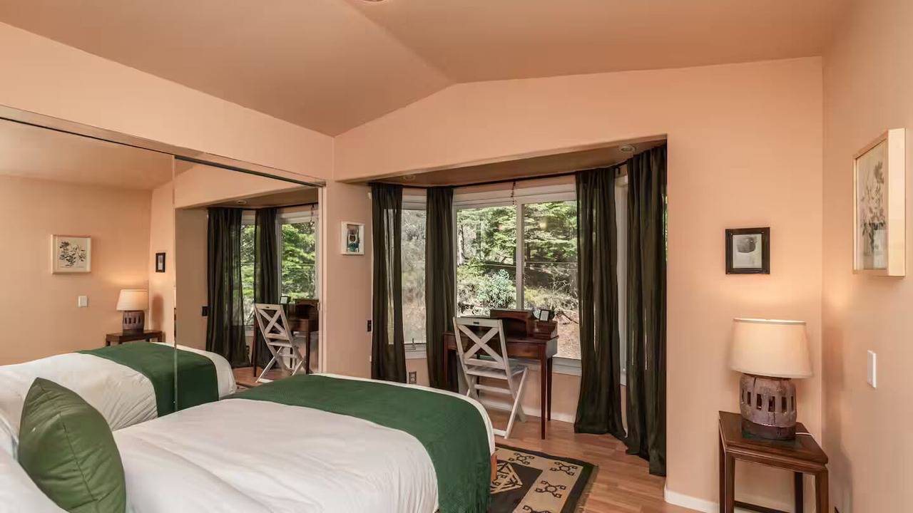 Photo of Bedroom in Cedar Ridge
