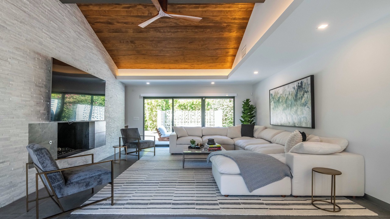 Photo of Livingroom in Indian Canyon