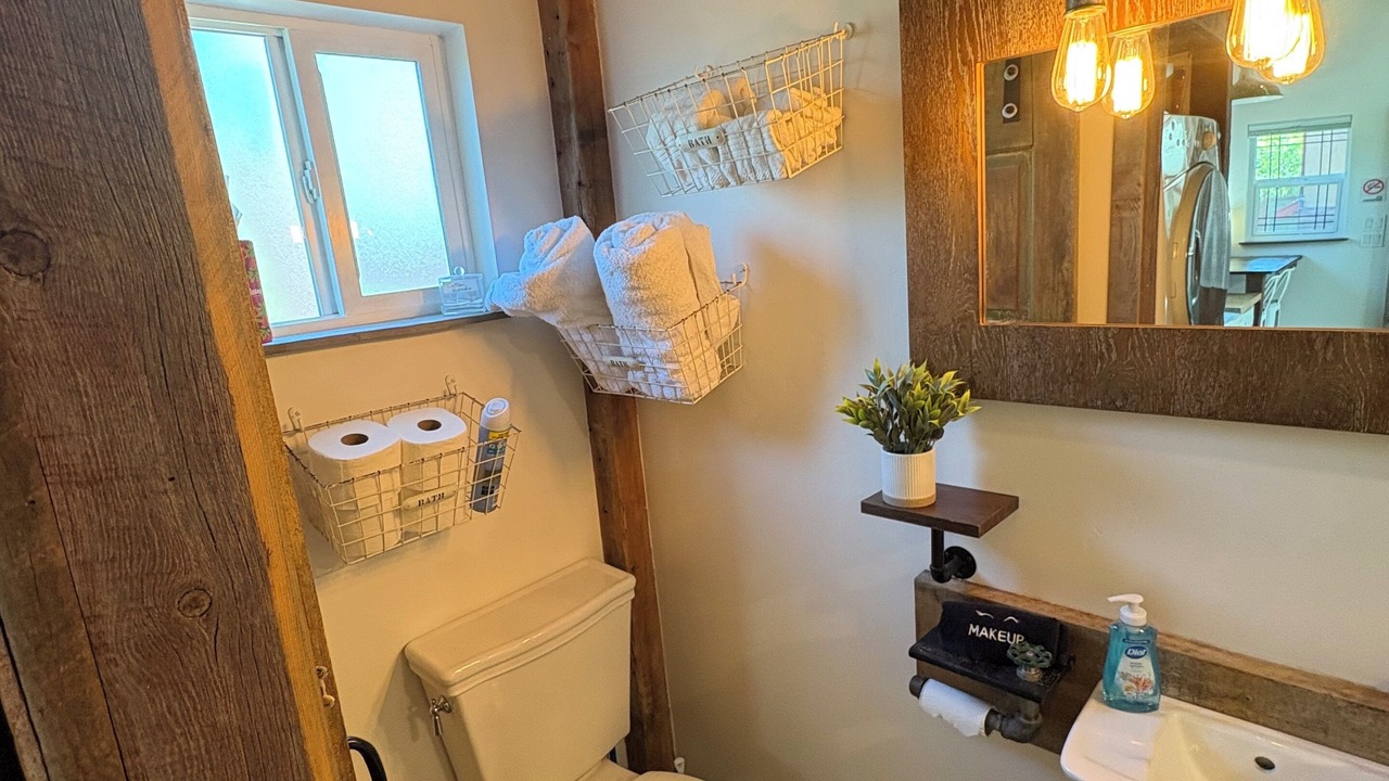 Photo of Bathroom in Riverfront