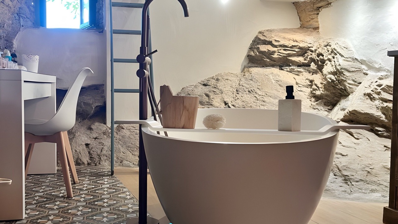 Photo of Bathroom in Rapale