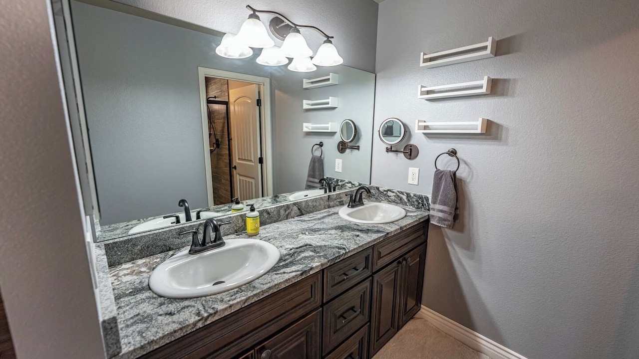 Photo of Bathroom in Kingman