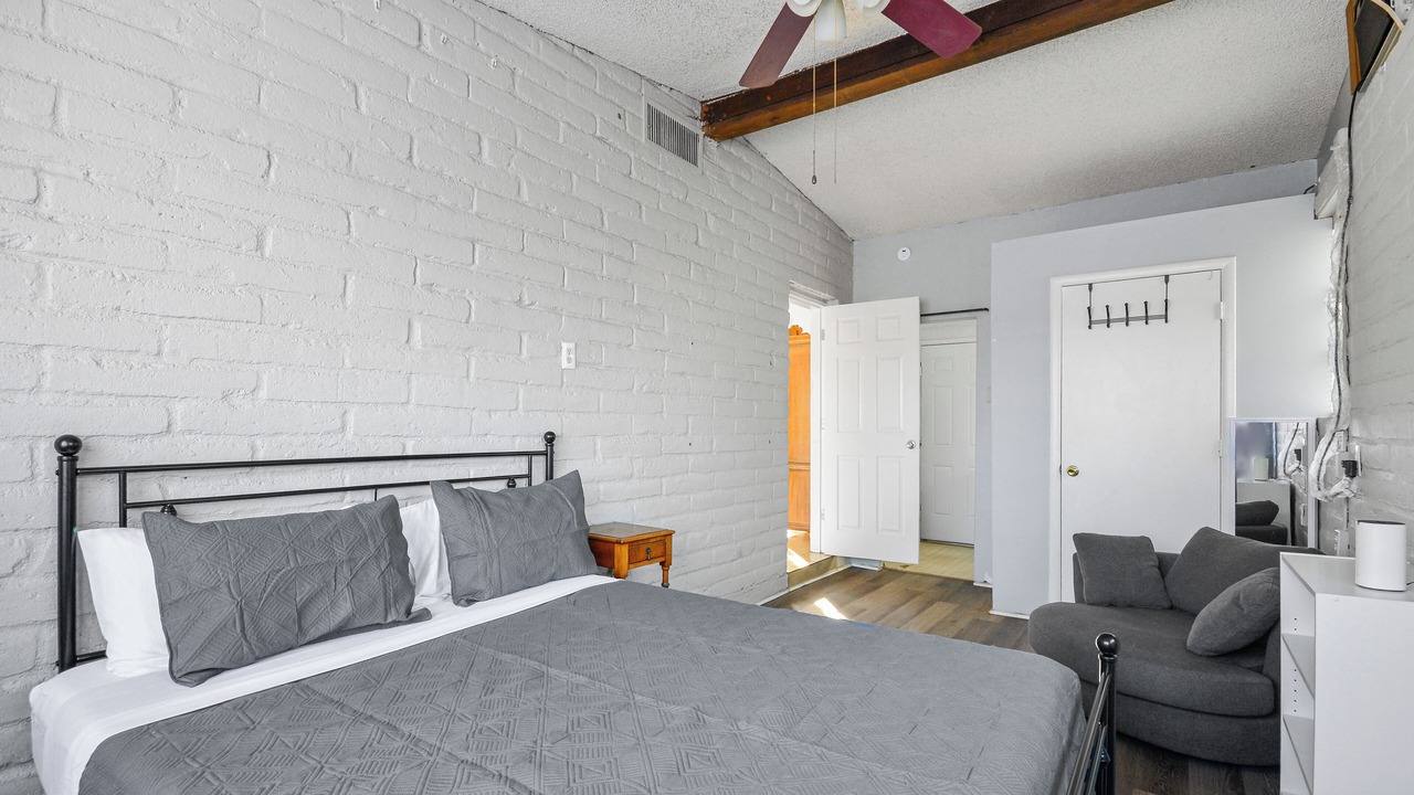 Photo of Bedroom in Campus Farm