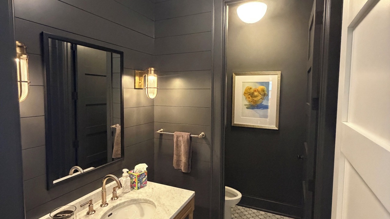 Photo of Bathroom in Powell