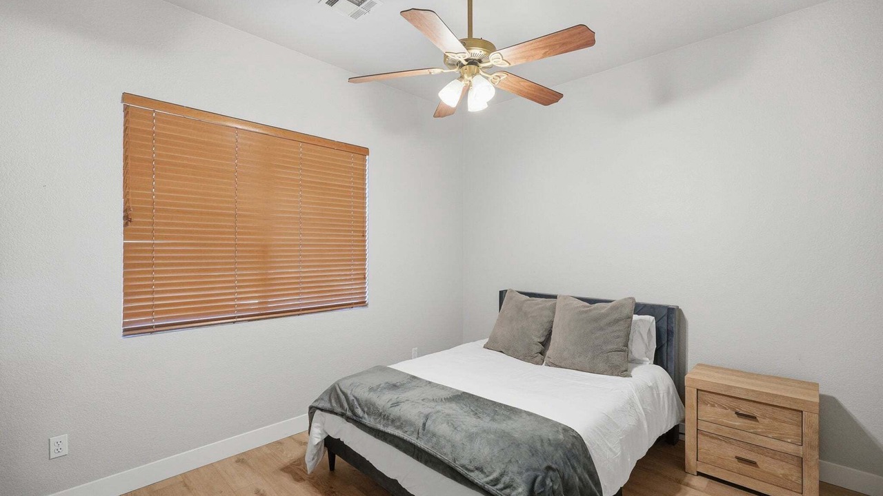Photo of Bedroom in Arizona Skyline Community
