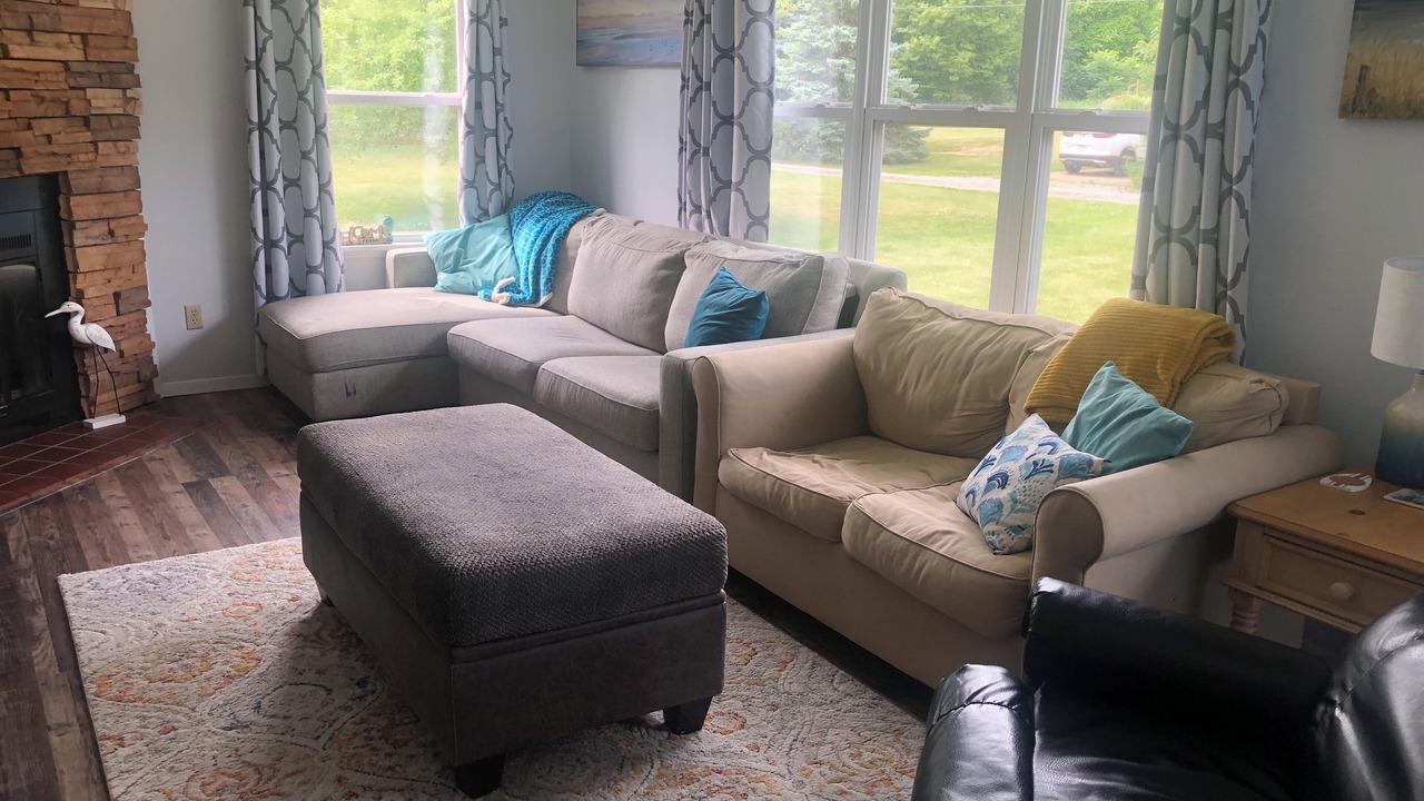 Photo of Livingroom in Kelleys Island