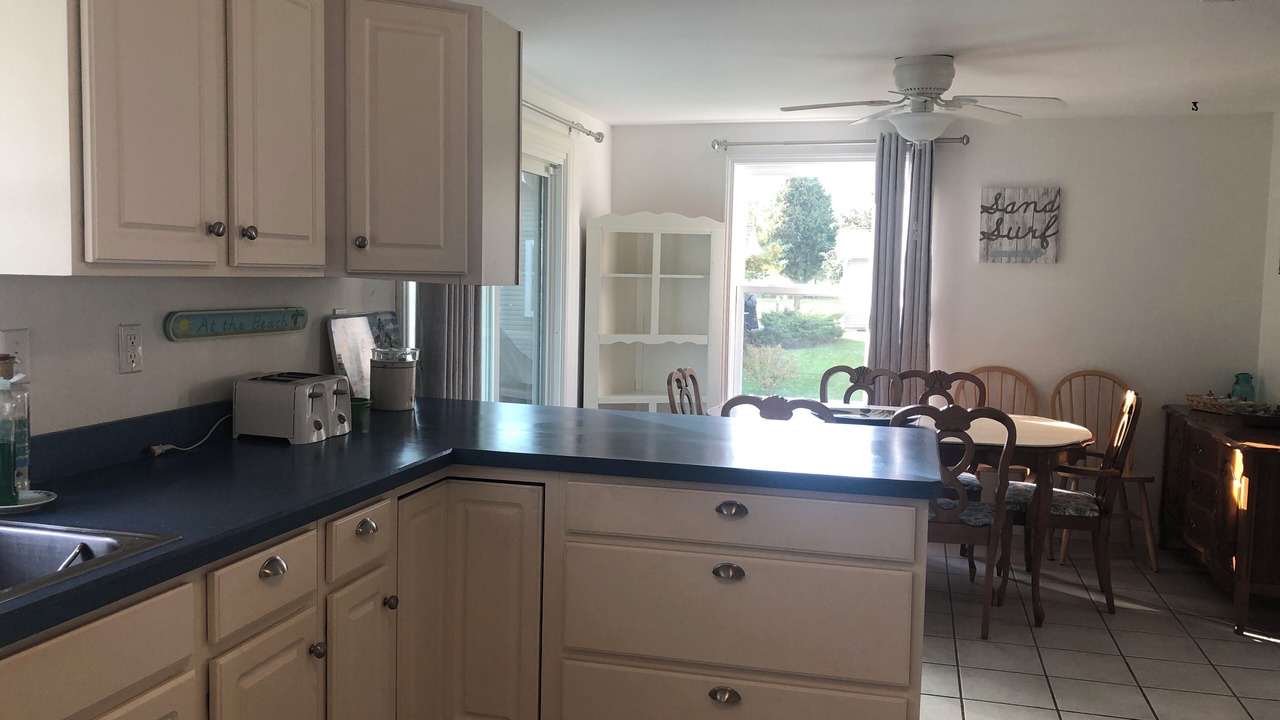 Photo of Kitchen in Kelleys Island