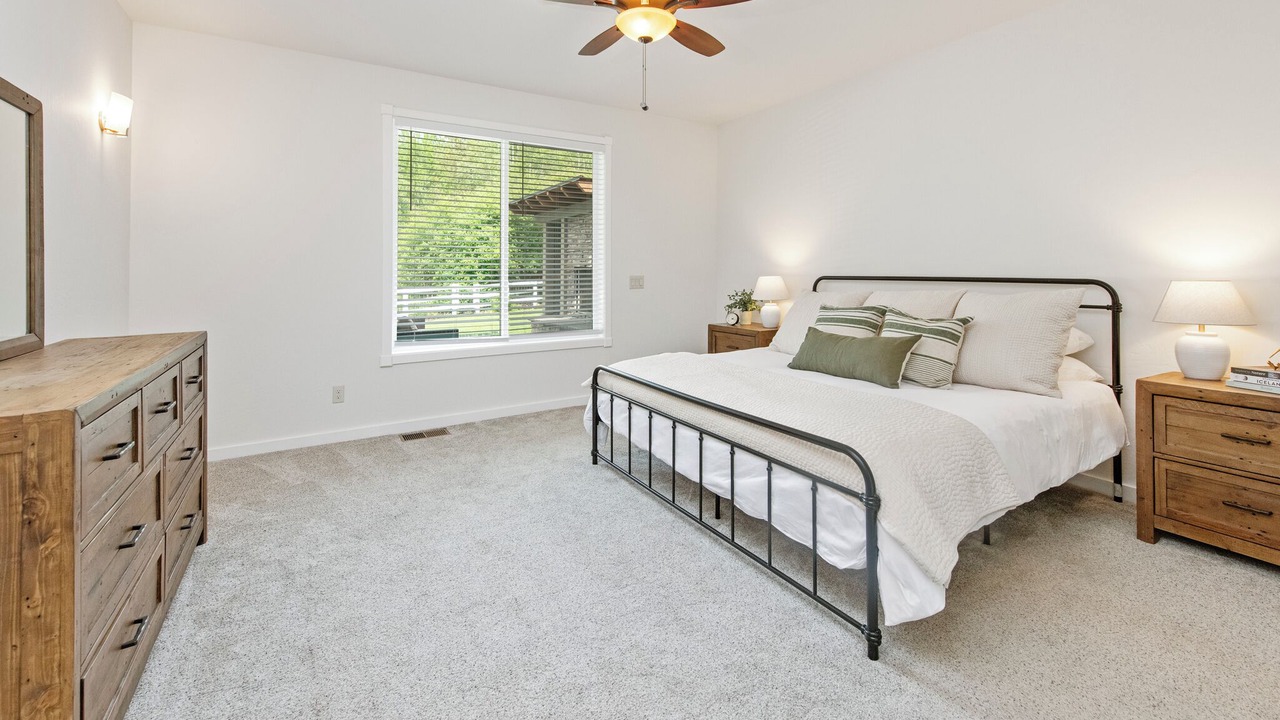 Photo of Bedroom in Sagle