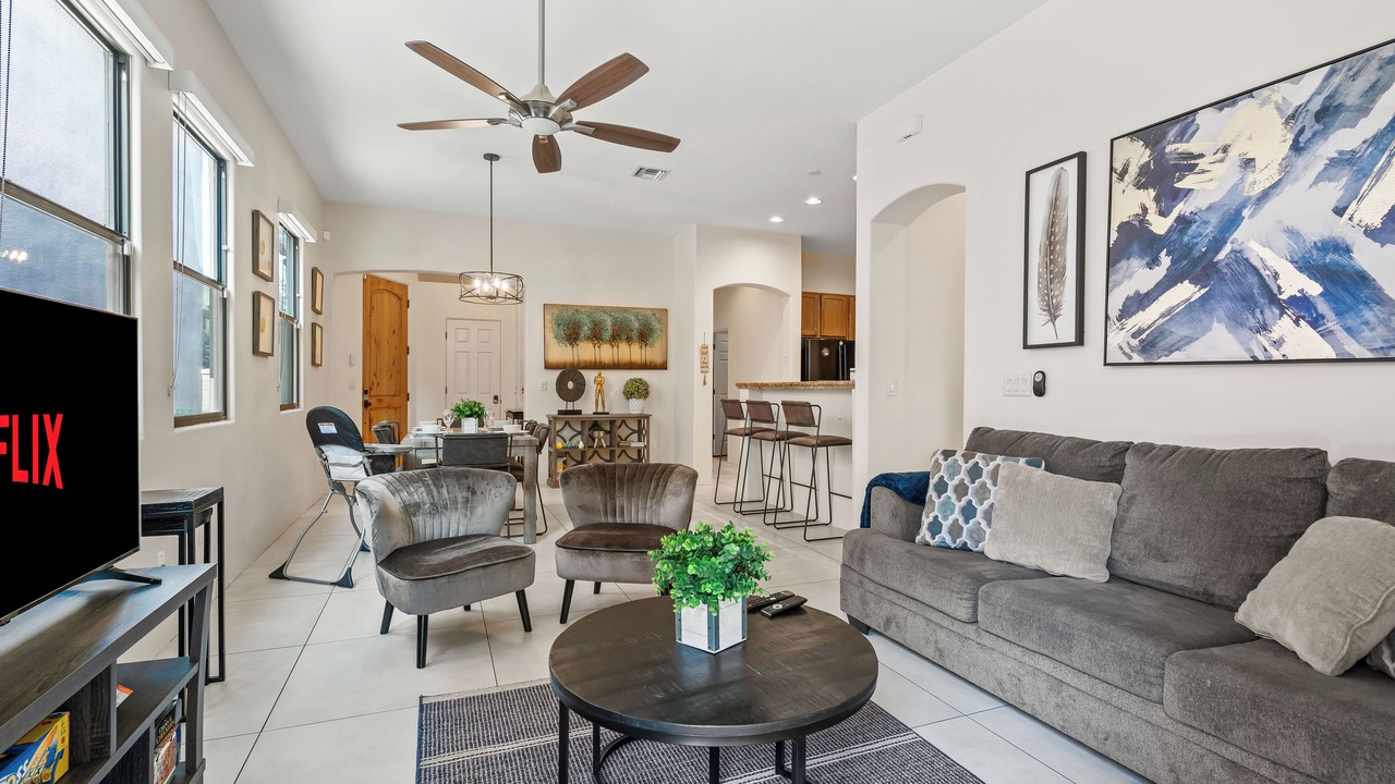 Photo of Livingroom in Tucson