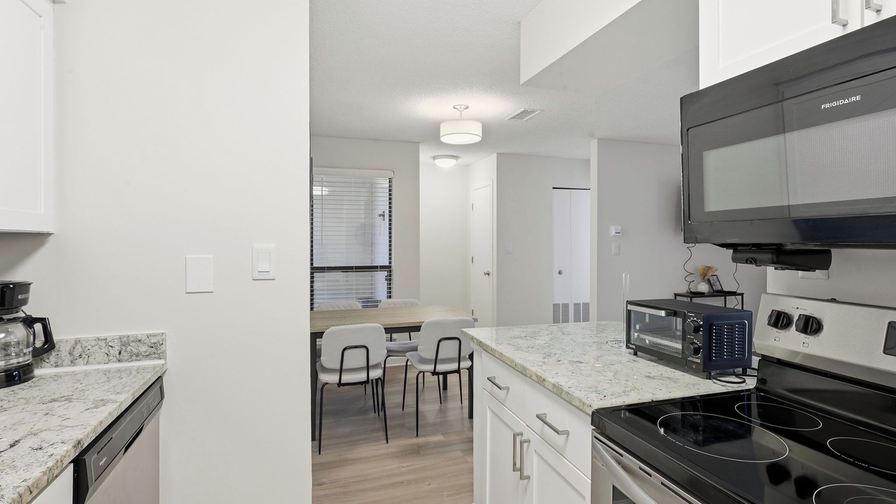 Photo of Kitchen in Hurstbourne Acres
