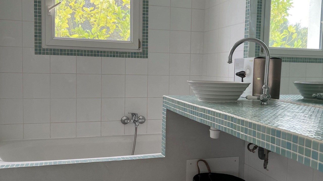 Photo of Bathroom in Figari