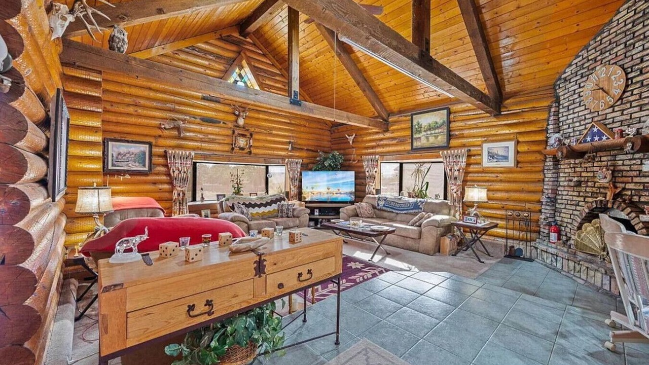 Photo of Livingroom in Kingman