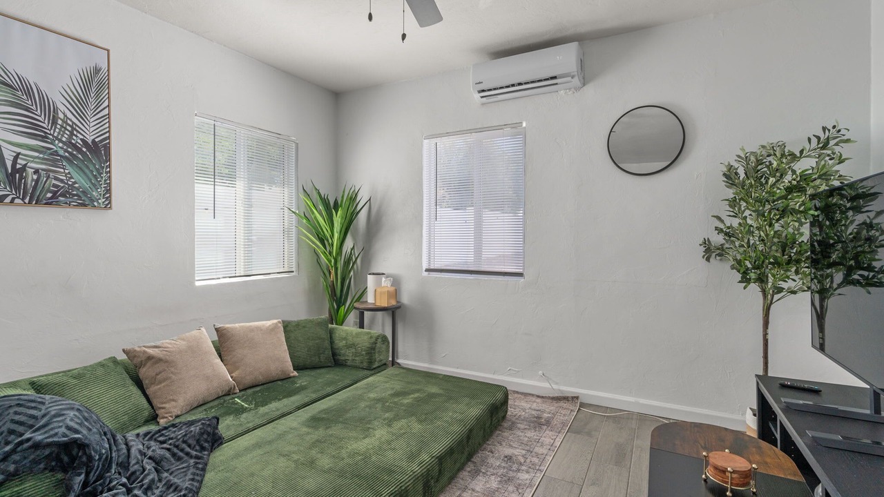 Photo of Livingroom in Tucson