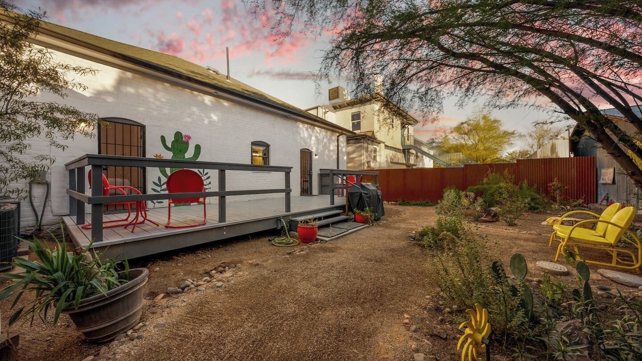 Photo of Outdoor in Iron Horse