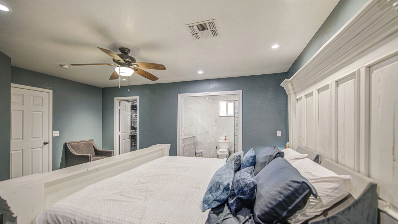 Photo of Bedroom in Boulder Creek