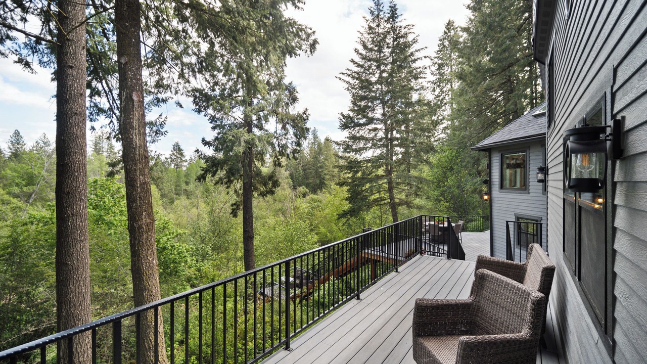 Photo of Patio Balcony in Colbert