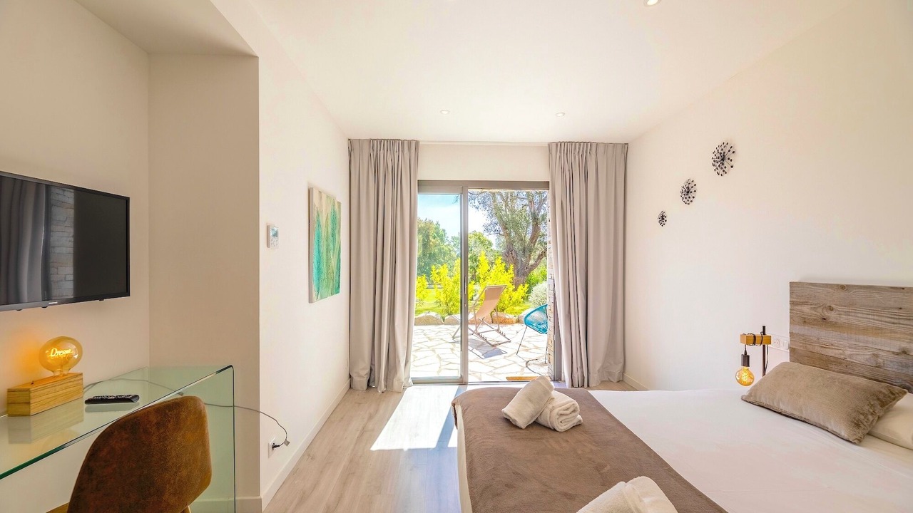 Photo of Bedroom in Sainte-Lucie-de-Porto-Vecchio