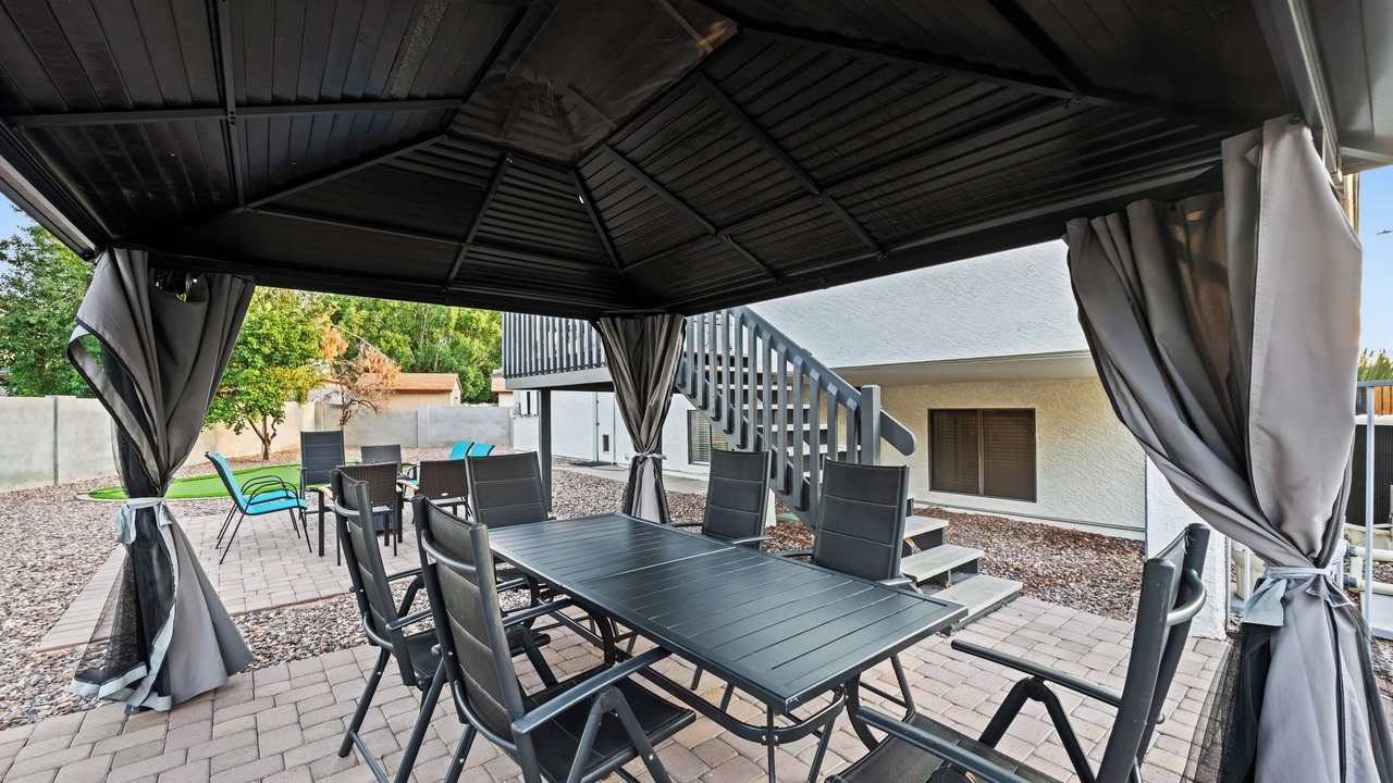 Photo of Outdoor in Stoneybrook
