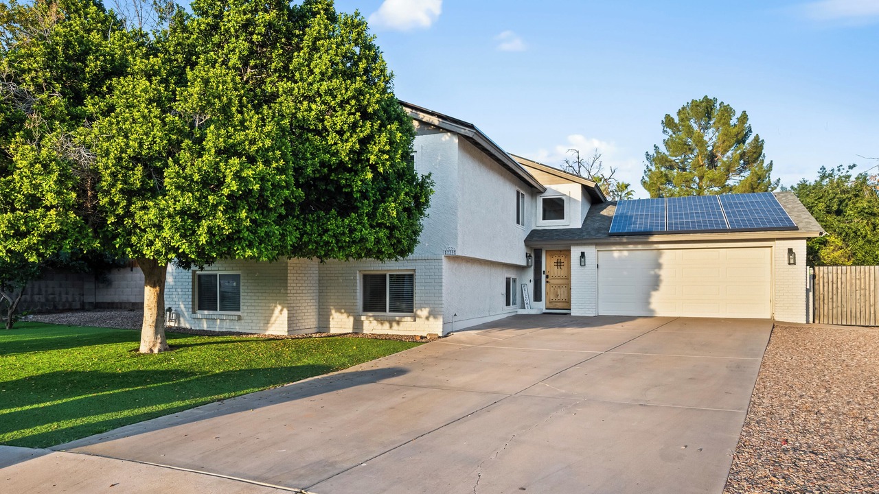 Photo of Outdoor in Stoneybrook