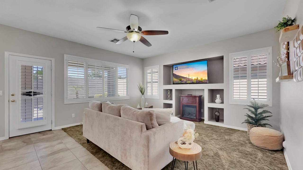 Photo of Livingroom in Springfield Lakes