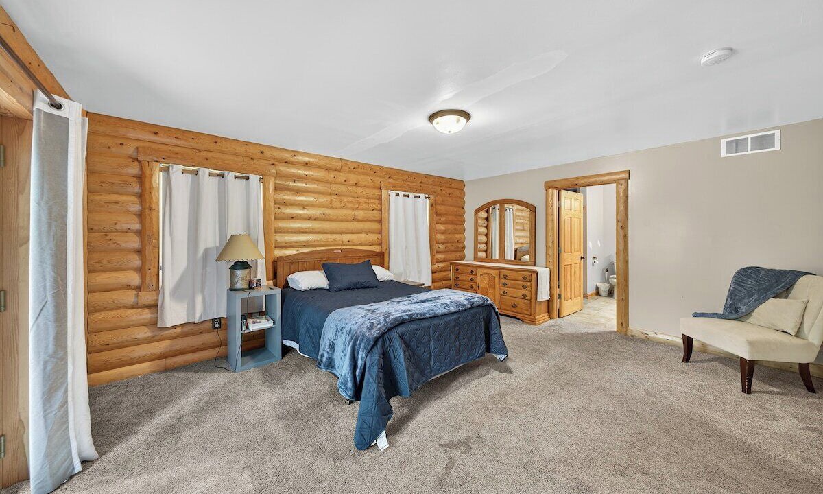Photo of Bedroom in Sturgis
