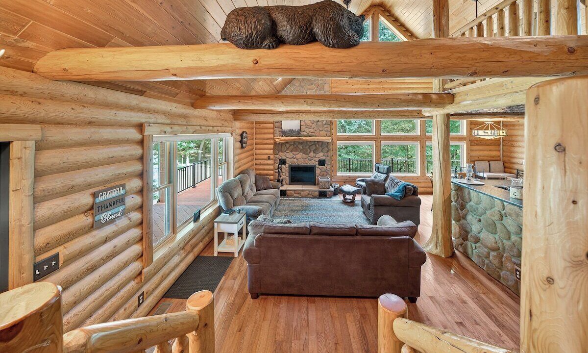 Photo of Livingroom in Sturgis