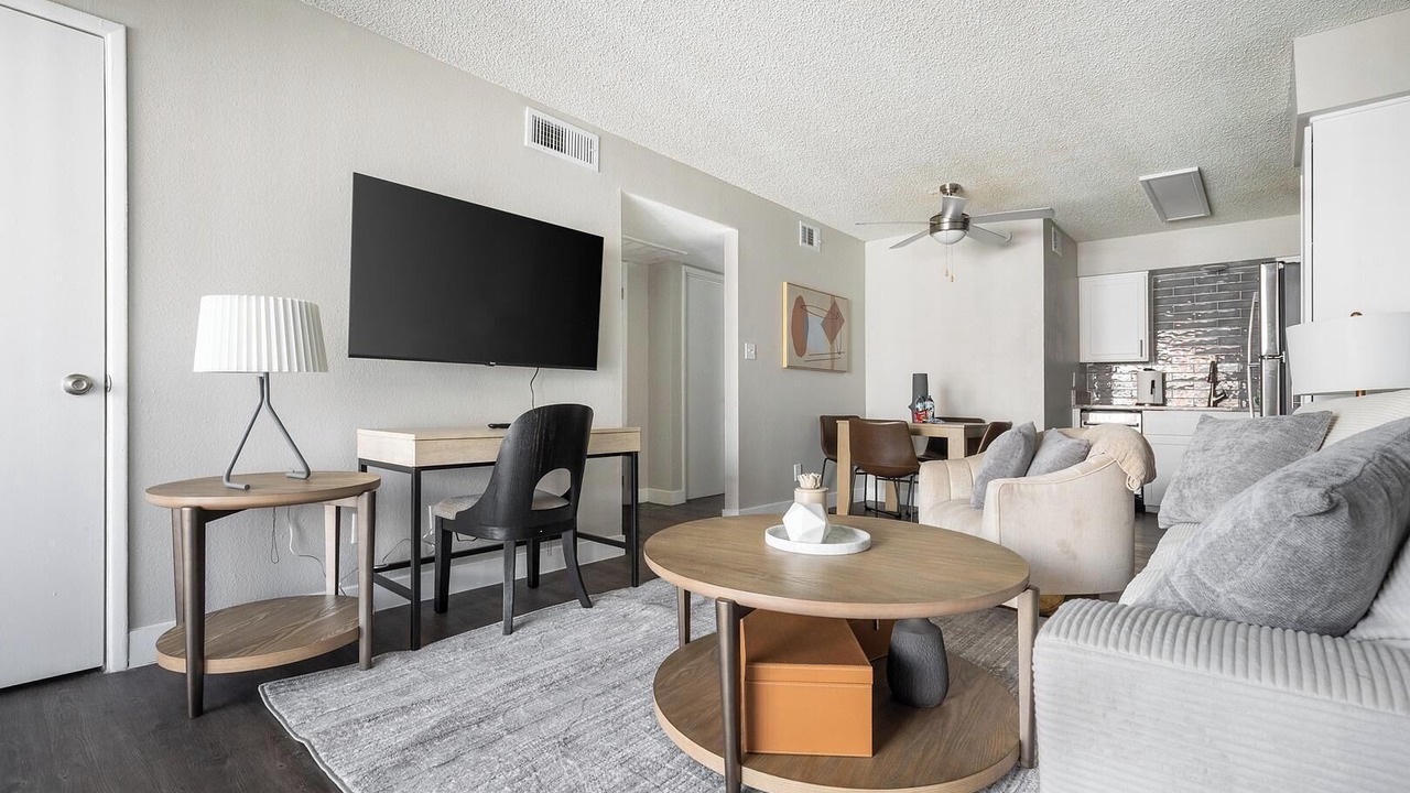 Photo of Livingroom in Maryvale