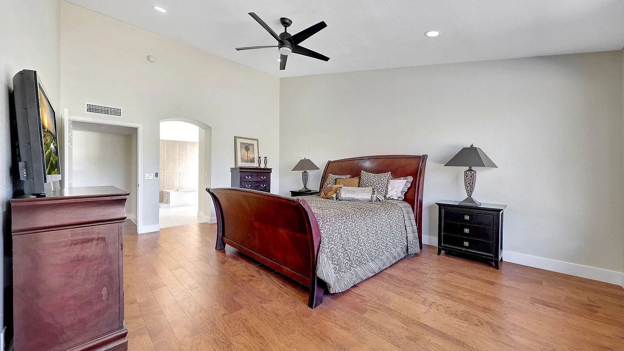 Photo of Bedroom in Westbrook Village