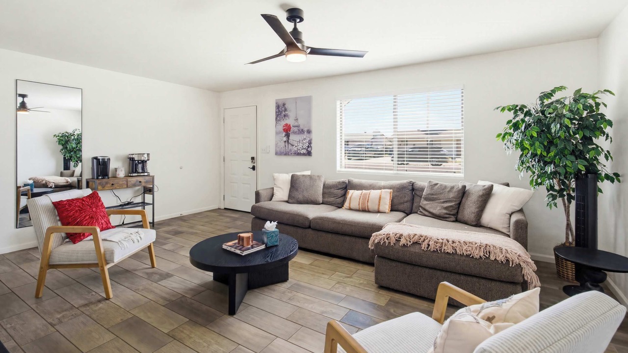 Photo of Livingroom in Tempe