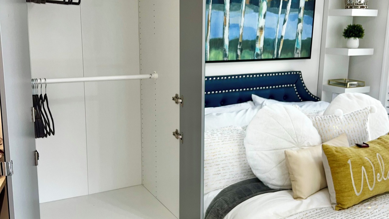 Photo of Bedroom in Jefferson Manor