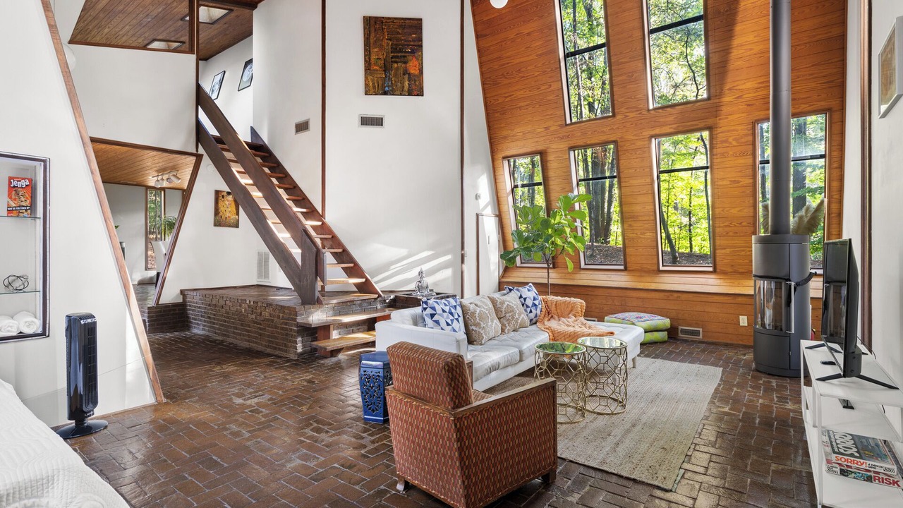 Photo of Livingroom in Durham