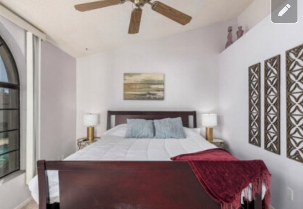 Photo of Bedroom in Central Scottsdale