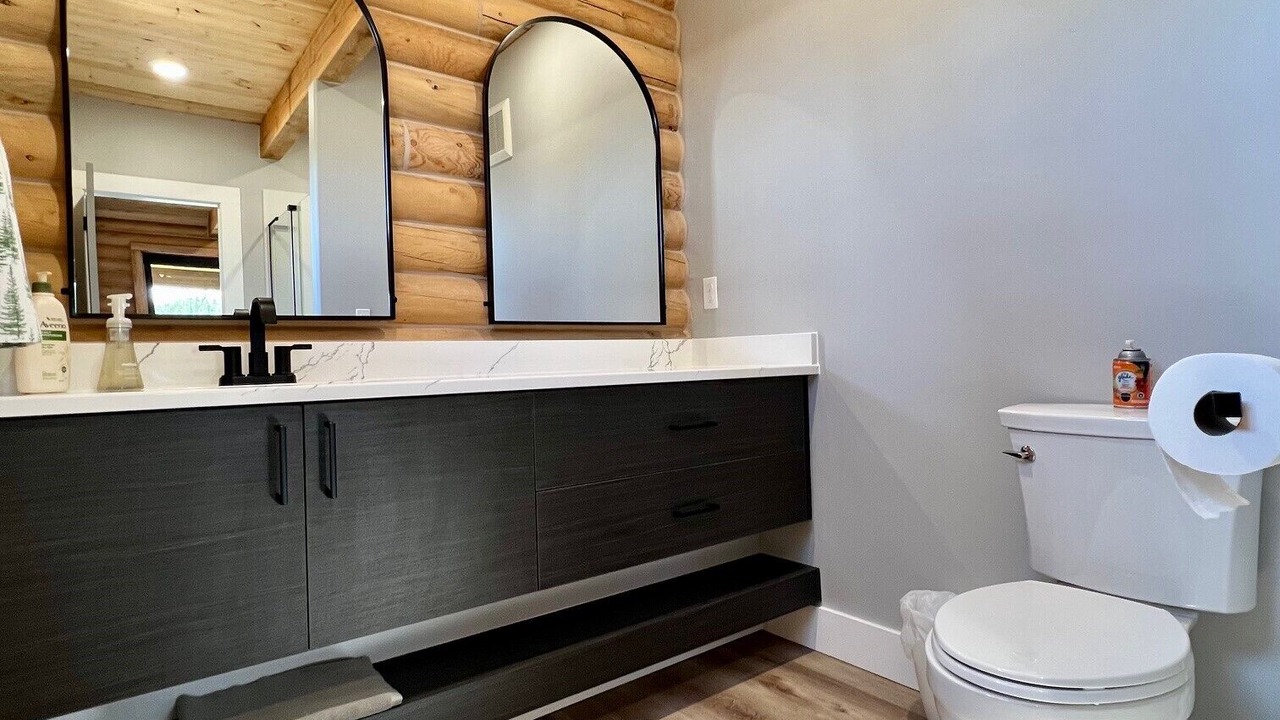 Photo of Bathroom in Beaver