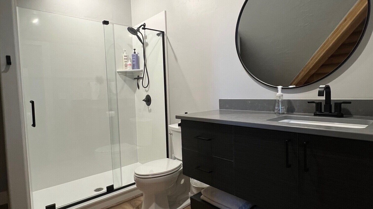 Photo of Bathroom in Beaver