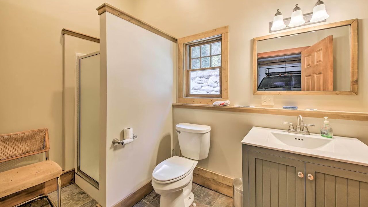 Photo of Bathroom in Troy