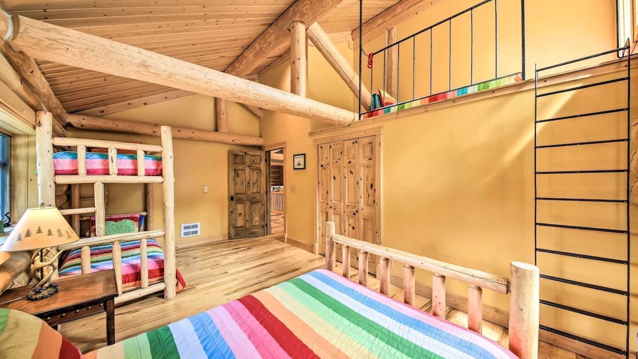 Photo of Bedroom in Troy