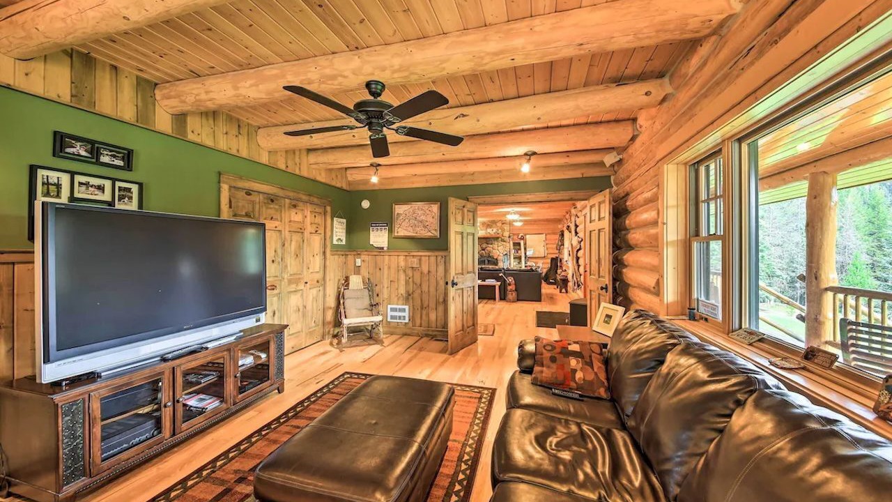 Photo of Livingroom in Troy