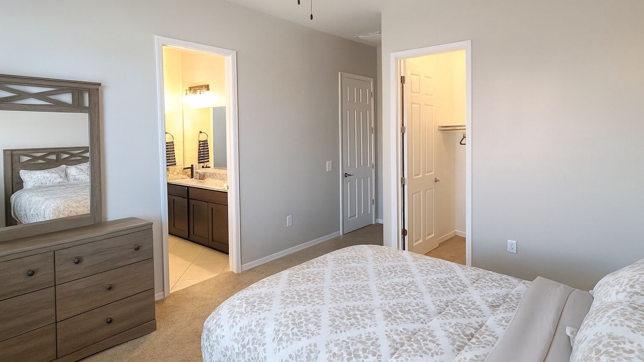 Photo of Bedroom in Dove Mountain