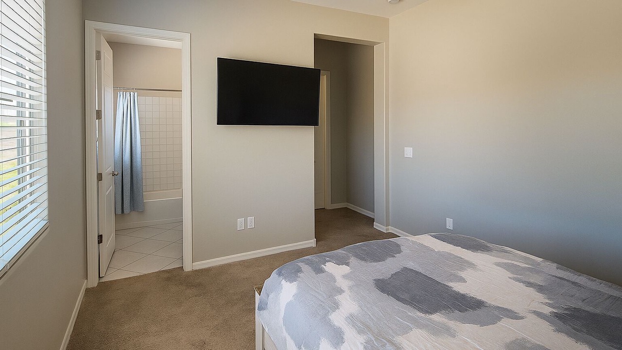 Photo of Bedroom in Dove Mountain