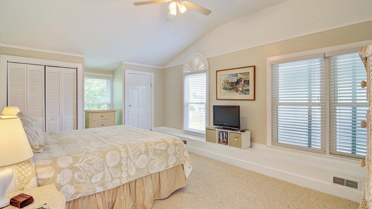 Photo of Bedroom in Sullivan's Island
