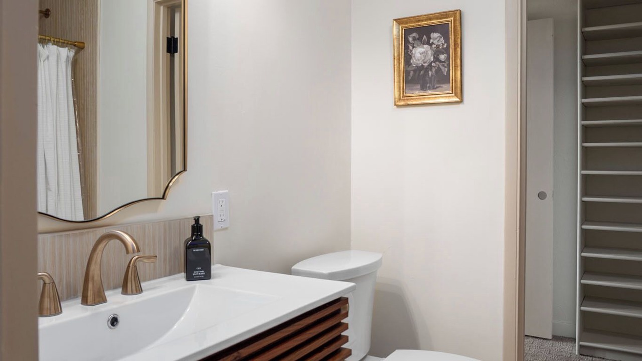 Photo of Bathroom in Springville