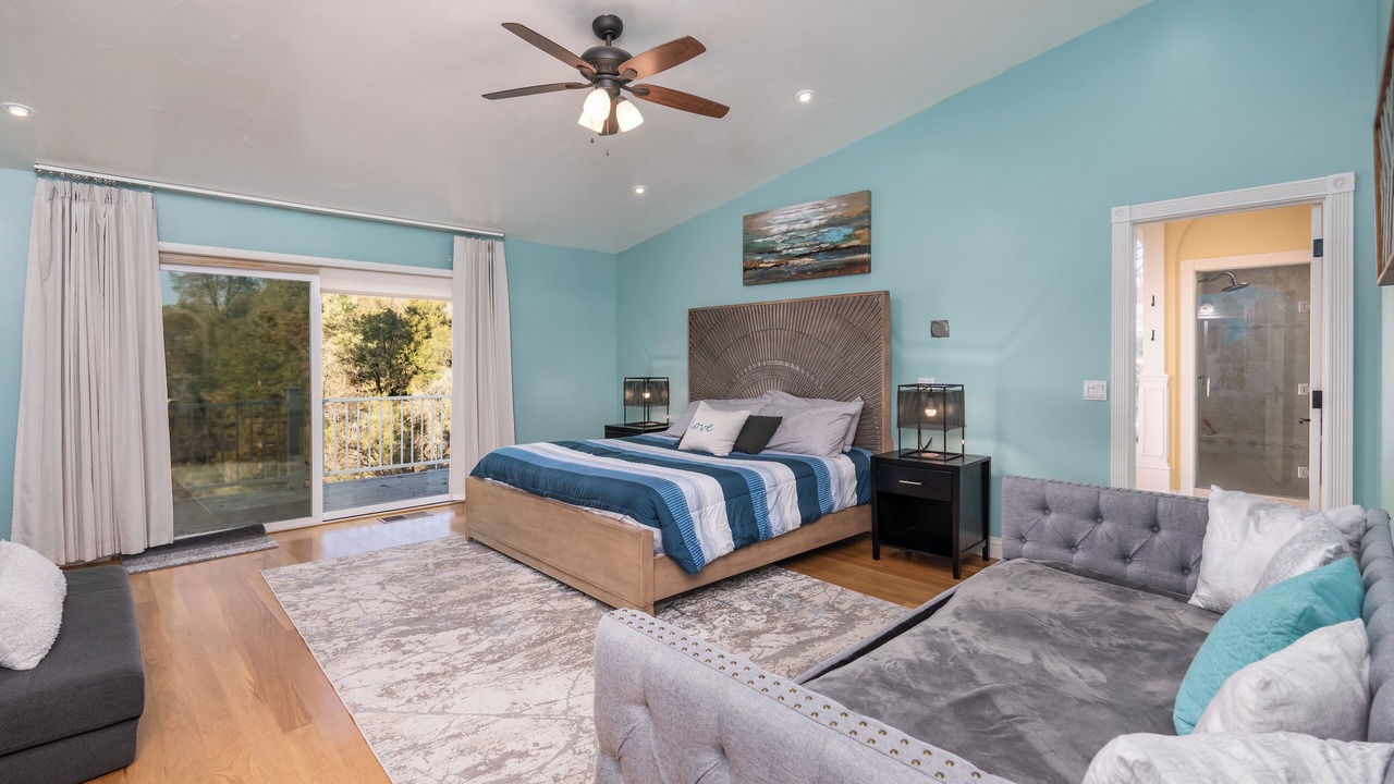 Photo of Bedroom in Coarsegold