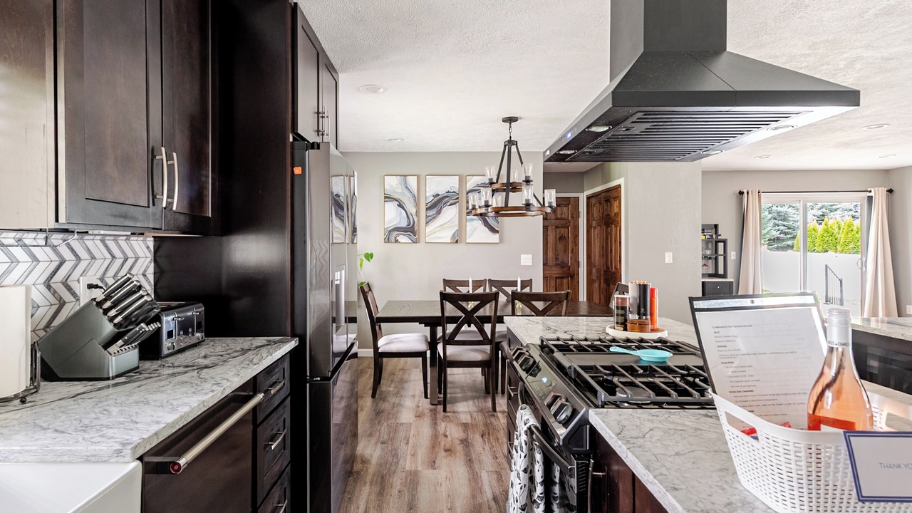 Photo of Kitchen in Fairwood